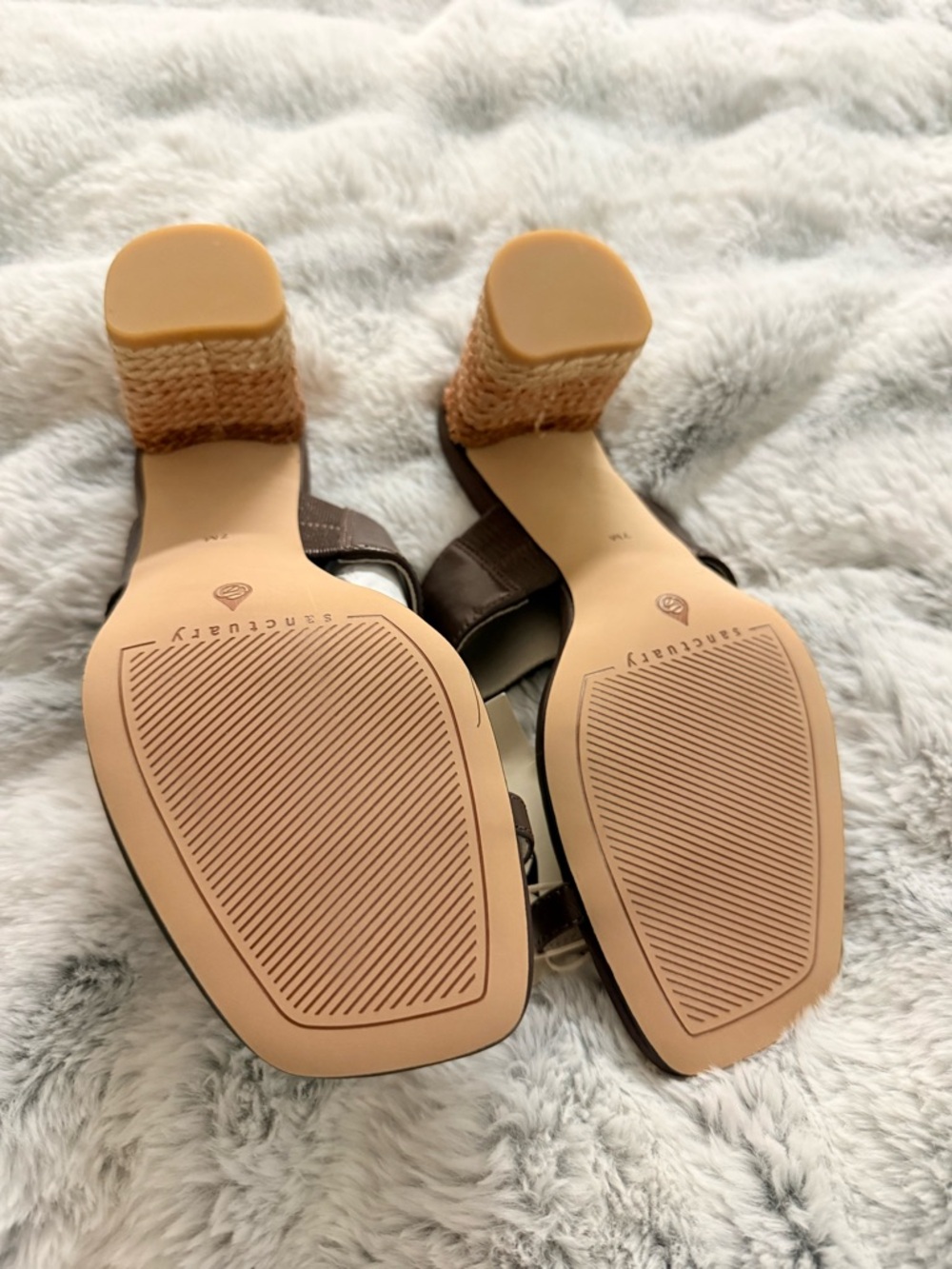 Sanctuary Bold Leather Toe Loop Block Heel Sandals - Picture 5 of 7
